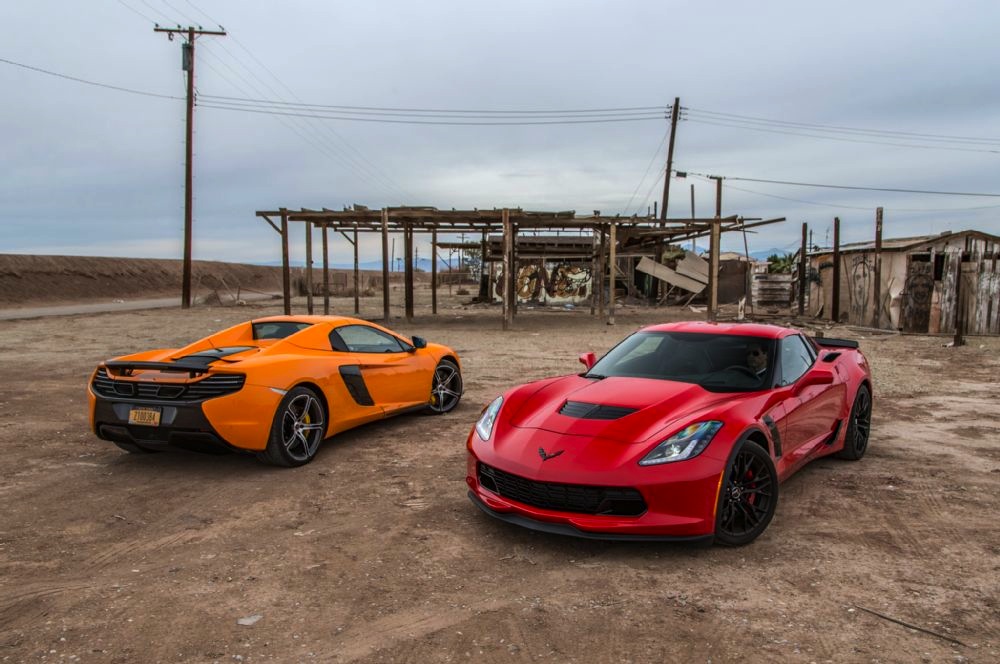 Corvette-z06-vs-McLaren-650s-Stop