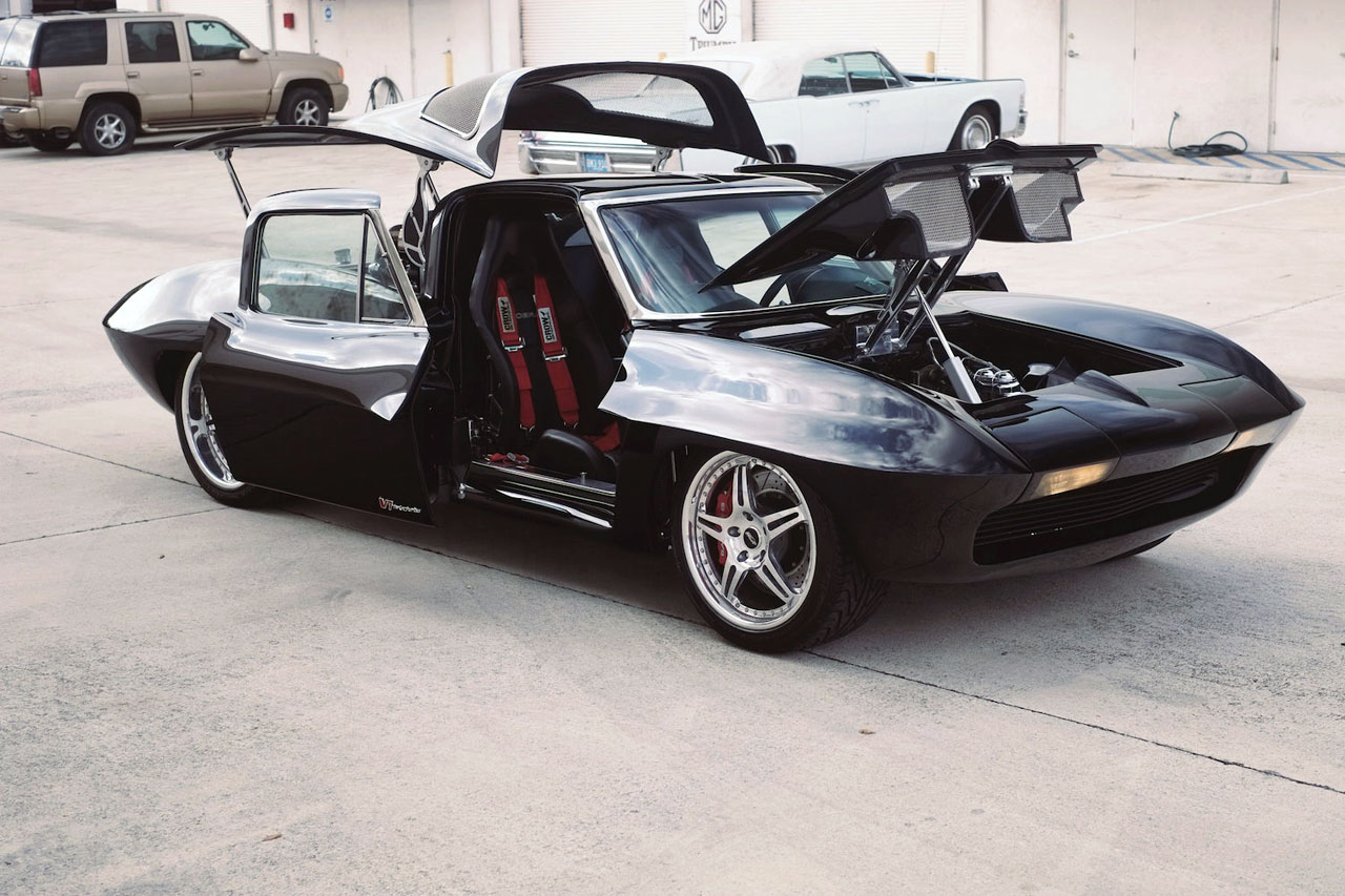 The 1963 Corvette V7 twin-turbo show car. 