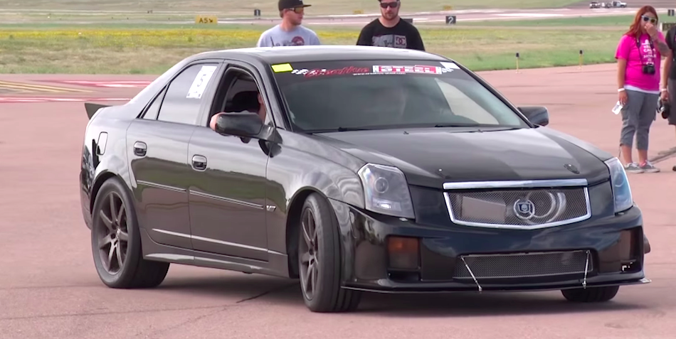 Turbo CTS-V puts down nearly 1,200 horsepower