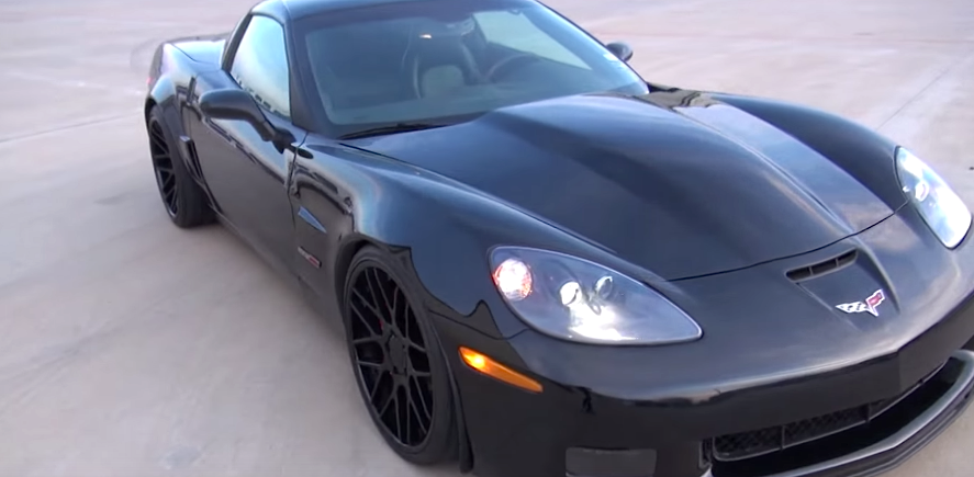 SeriousHP Black C6 Corvette