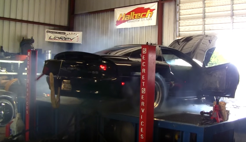 Camaro tire explodes on dyno