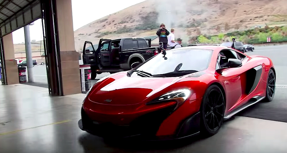 McLaren 675LT and C7 Corvette Z06 @ SonomaRaceway