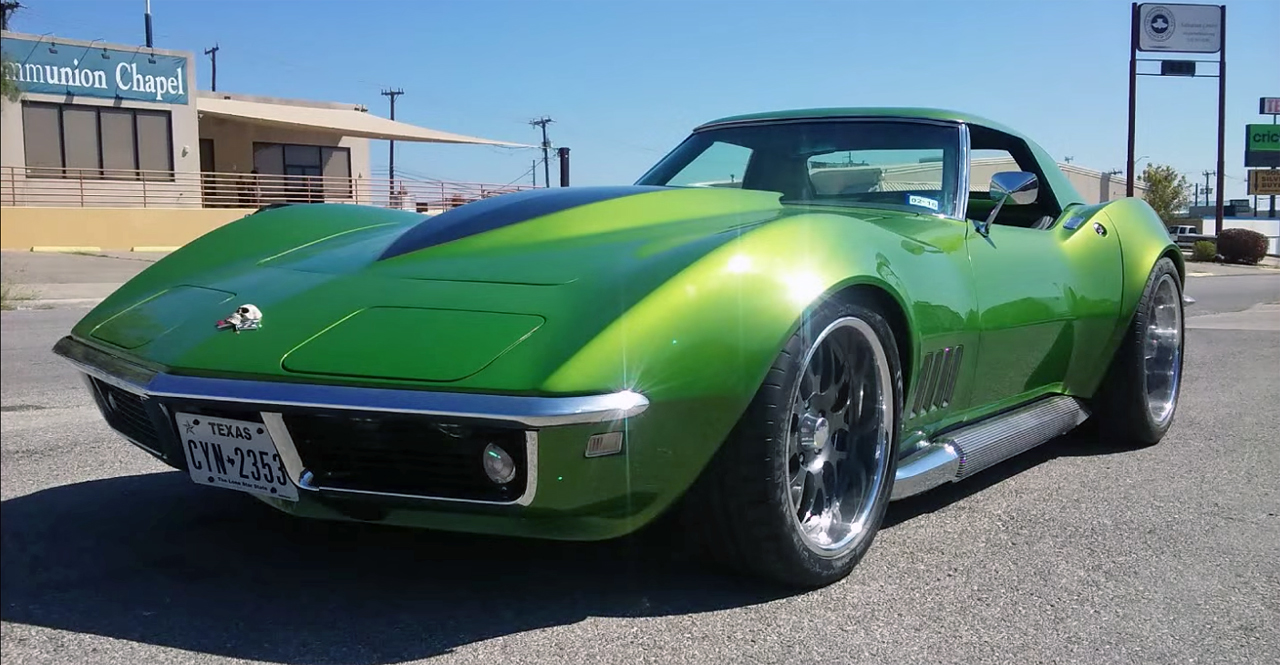 green_machine_1968_corvette