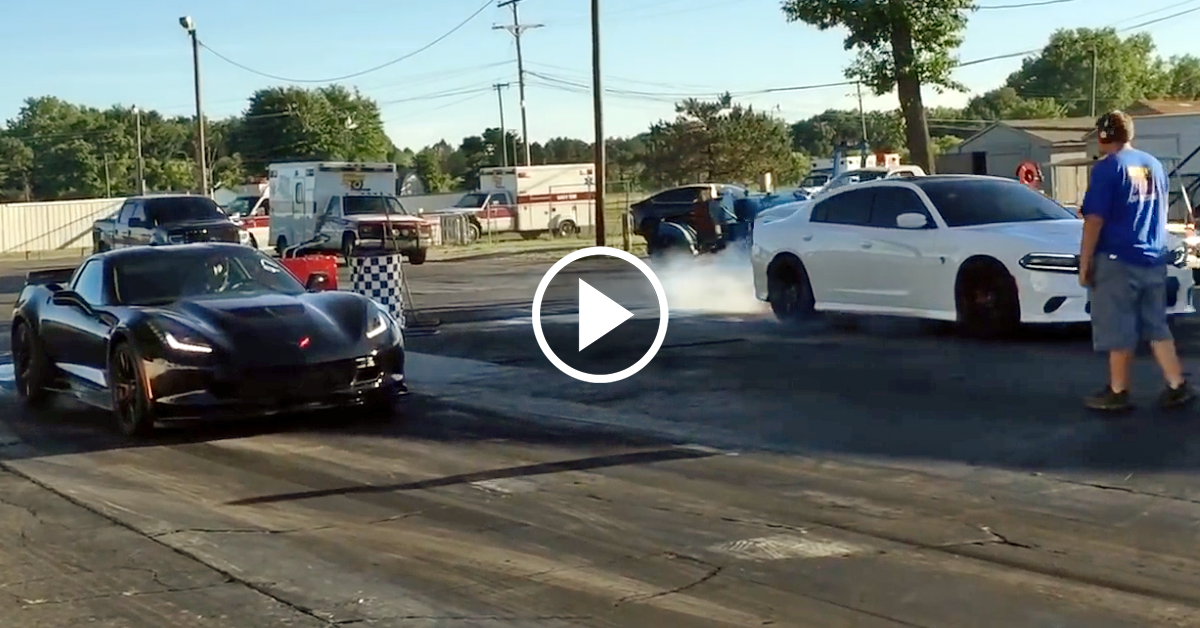 Dodge Hellcat Vs Corvette Z06 Vettetv